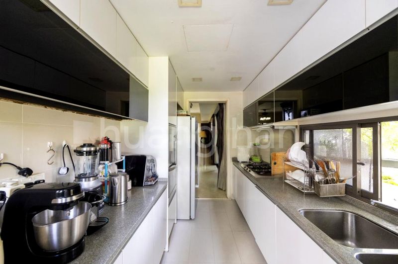5 Bed Cluster House (Landed) for Sale in  Kovan Regency - Image 8